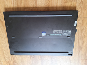 MSI Stealth GS66 10SF läpakas (3 foto / 6)