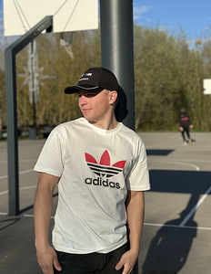Adidase T-särk (3 foto / 3)