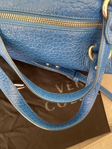 Versace nahast kott! (4 foto / 9)