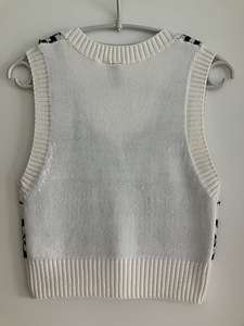 Жилетка H&M размер XS (2 фото из 2)
