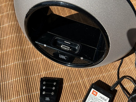 JBL RADIAL muusikakõlar