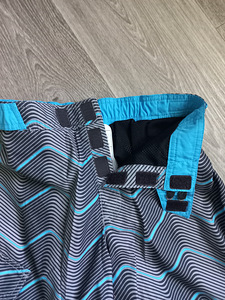 Nike шорты р.8-10лет (4 фото из 5)