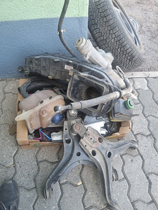 Audi varuosad (3 foto / 6)