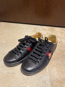 Gucci (2 фото из 3)