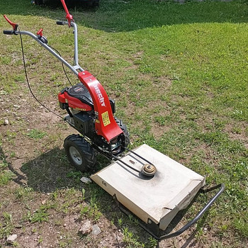 Motobloks ar Stiga izkapti