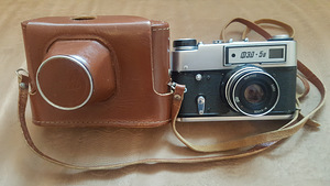 Nõukogude kaamera FED-5v (1 foto / 1)