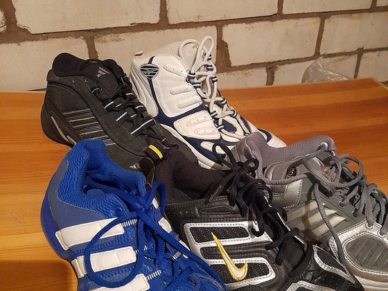 Tossud NIKE,ADIDAS