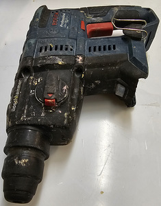 Перфоратор Bosch GBH 18V-20 без аккумулятора (5 фото из 5)