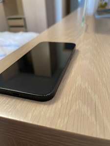 iPhone 13 темно синий 256gb (2 фото из 4)