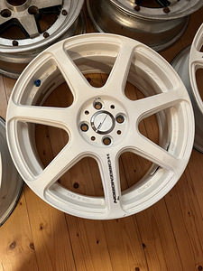 Work Emotion T7R (4 фото из 9)