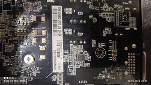 Видео карта gtx geforce 1050 (1 фото из 3)