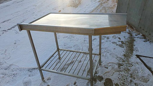 Roostevaba töölaud (1 foto / 2)