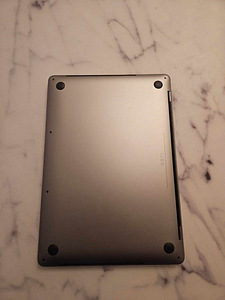 MacBook Pro 2020 i7, 1TB, 13-inch, 32GB RAM (7 foto / 8)