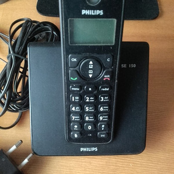 Телефон PHILIPS