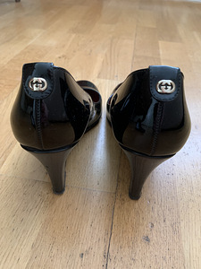 Туфли Gucci (2 фото из 4)