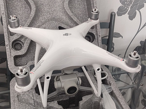 Коптер Dji Phantom 4 Advanced+ 4K (2 фото из 6)