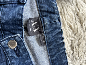 Джинсы ARMANI JEANS (3 фото из 3)