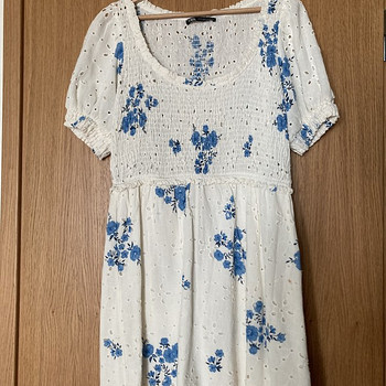 Zara kleit, M suurus