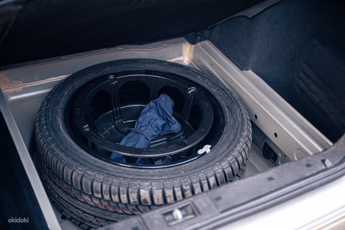 Mercedes-Benz E 55 AMG 5.4 V8 260kW