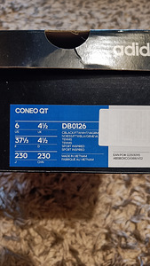 Женская повседневная обувь Adidas. Размер 37 1/3 (3 фото из 5)