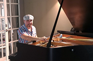 Klaveri häälestamine / Piano tuning (1 foto / 2)