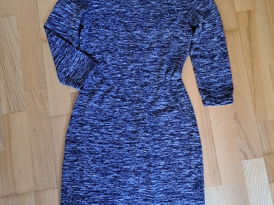 Платье Esprit XS