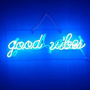 LiQi Blue 'Good Vibes' neoonseinasildid (1 foto / 1)