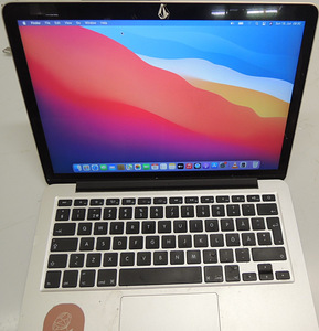 Sülearvuti Apple MacBook Pro (Retina 13 inch 2015) + laadija (7 foto / 7)