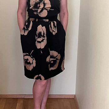 Платье Moschino