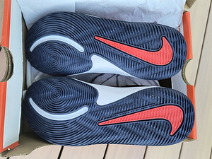 Nike Team Hustle D 9 r. 34 uus uus (4 foto / 5)