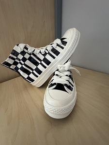 Converse Chuck 70 High ketsid (1 foto / 3)