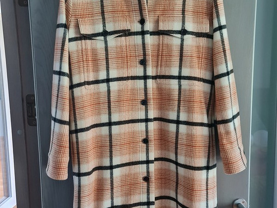 Новая куртка Boss, размер 34
