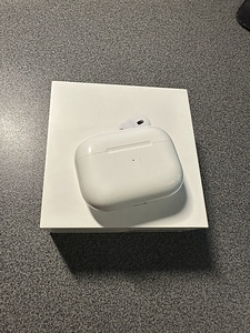 AirPods Pro 2 (6 foto / 6)