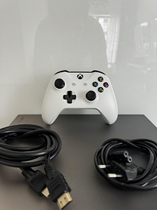 XBOX ONE X (3 фото из 3)