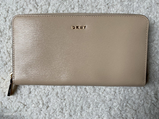 DKNY rahakott