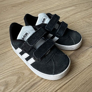 Adidas кроссовки kingad s23 (1 фото из 1)