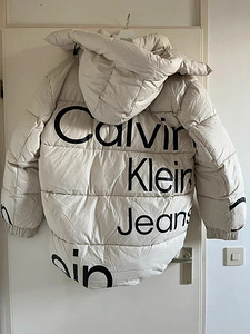 Calvin Klein (2 фото из 2)