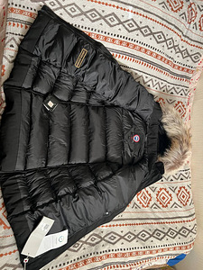 Парка Canada Goose с натуральным мехом койота (2 фото из 10)