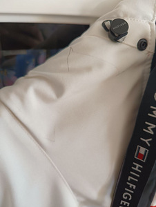 Tommy Hilfiger (6 фото из 6)