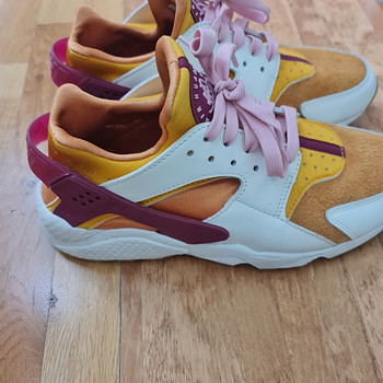Nike Huarache tossud, suurus 40,5
