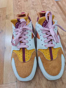 Nike Huarache tossud, suurus 40,5 (3 foto / 3)