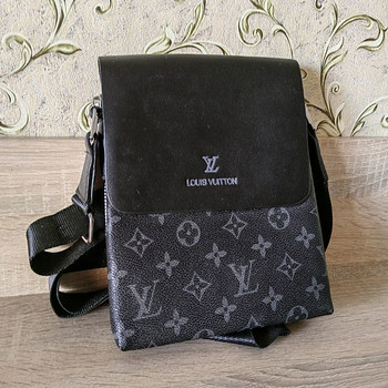 Кожаная сумка Louis Vuitton