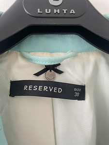 Мятного цвета пиджак Reserved (2 фото из 2)