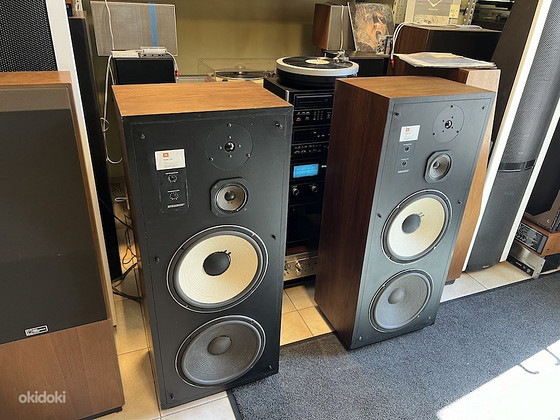 JBL L150