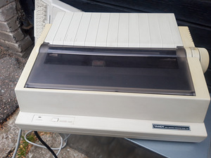 Retro arvuti Tandy 1000HX (2 foto / 3)