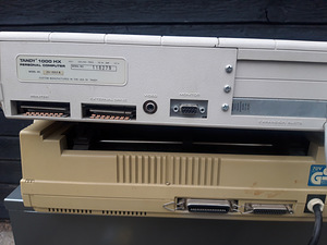 Retro arvuti Tandy 1000HX (3 foto / 3)