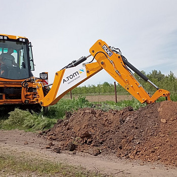 Послуги екскаватора JCB 3CX Послуги спецтехніки Водопровід