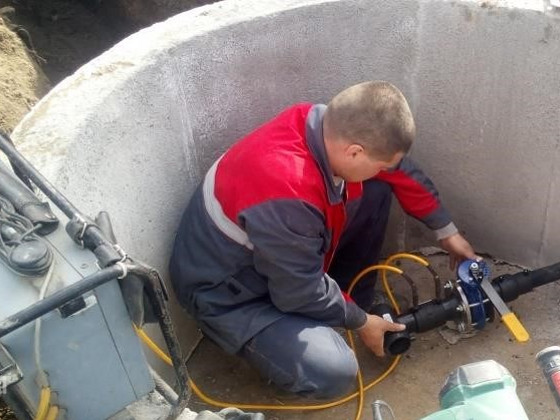 Центральний водопровід. Водогін. Вуличний водопровід.
