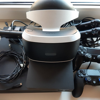 PS 4 pro , 1 terabait