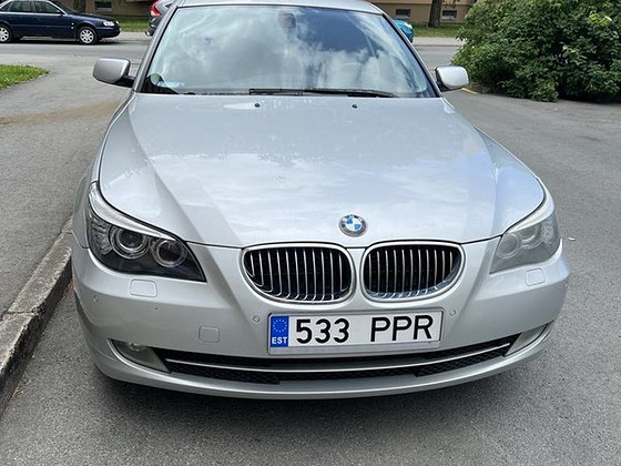 BMW 523i E60 2008 a.